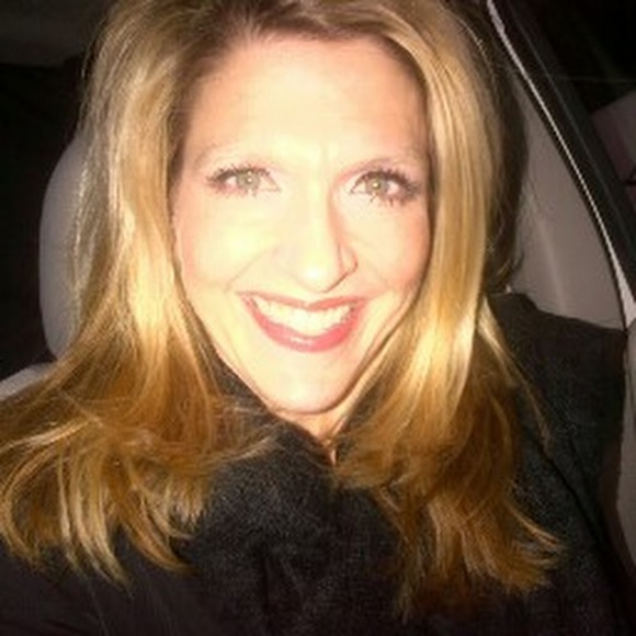 Meet your Posher, Jill - Picture 1 of 1